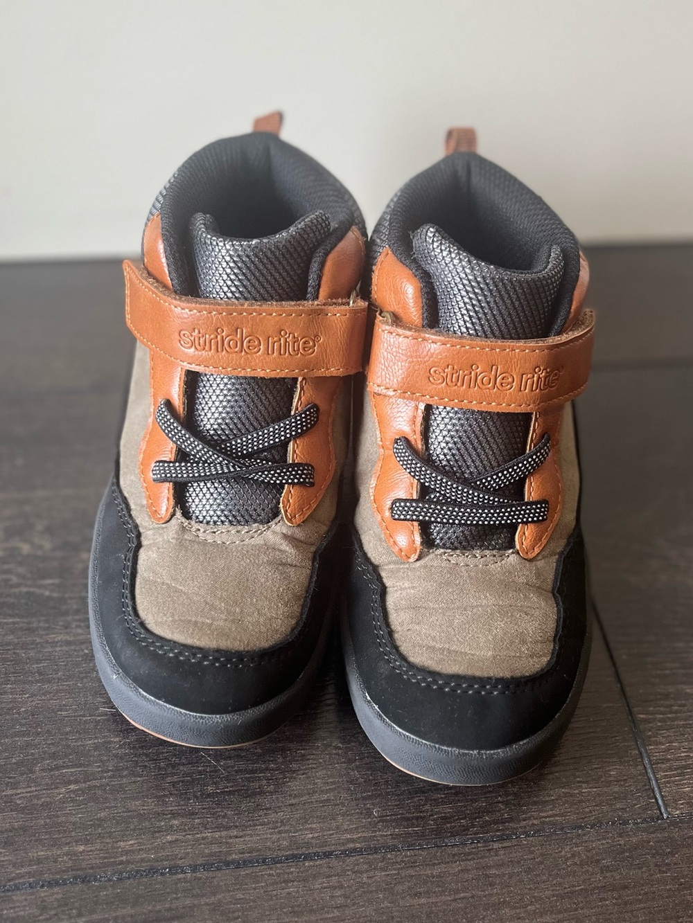 Stride Rite Munchkin Kids High-Top Sneakers